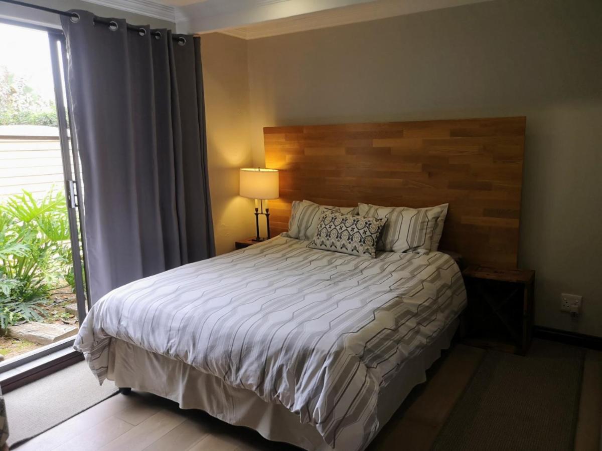Rest-A-While Guest House - Pretoria-Noord Εξωτερικό φωτογραφία