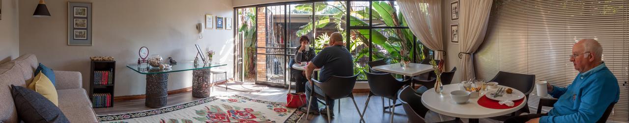 Rest-A-While Guest House - Pretoria-Noord Εξωτερικό φωτογραφία