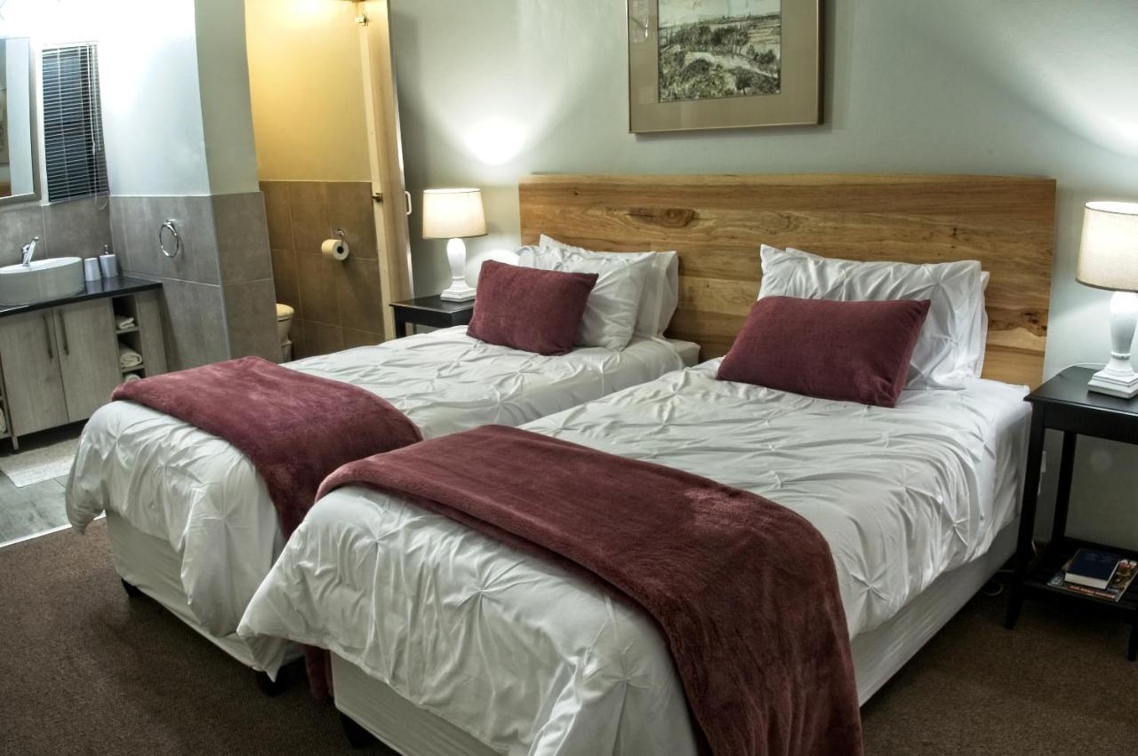 Rest-A-While Guest House - Pretoria-Noord Εξωτερικό φωτογραφία