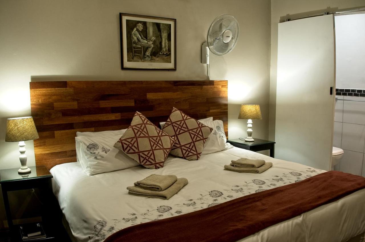 Rest-A-While Guest House - Pretoria-Noord Εξωτερικό φωτογραφία