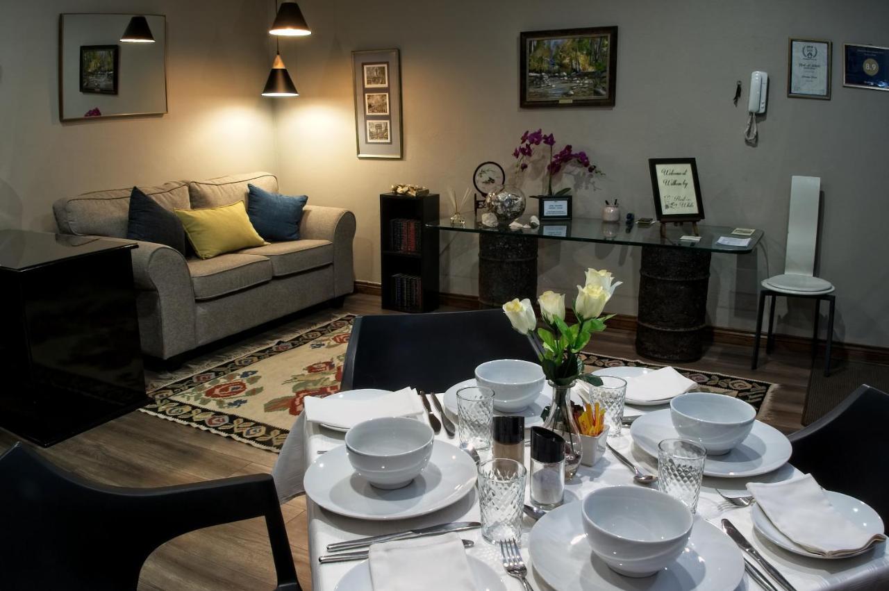 Rest-A-While Guest House - Pretoria-Noord Εξωτερικό φωτογραφία
