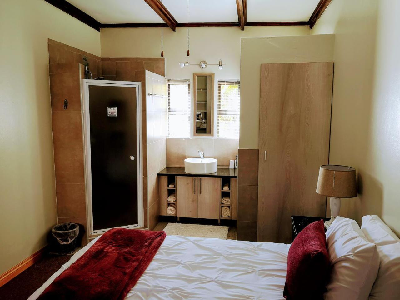Rest-A-While Guest House - Pretoria-Noord Εξωτερικό φωτογραφία
